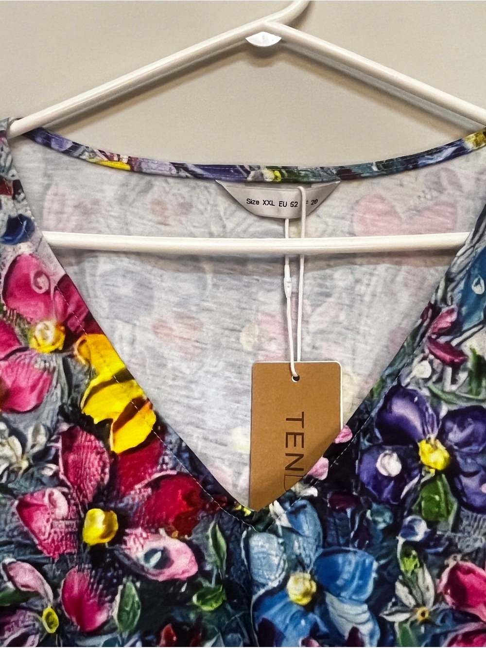 🔥-50% FLASH SALE 🔥 Floral V-Neck Long Sleeve Top Multicolour - Picture 2 of 4